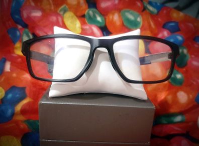 Oakley frame glasses - Metalink - As New - Half Price