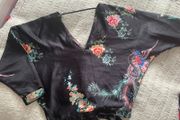 River Island top size 8 like new