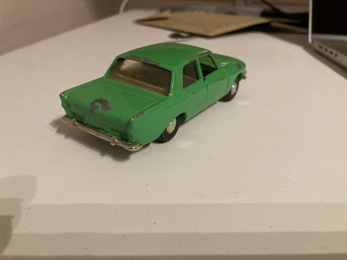 Spot-on Ford Zephyr