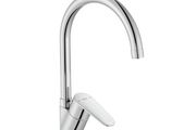 Roca Victoria Plus Single-Lever Kitchen Mixer Tap with Swivel Spout