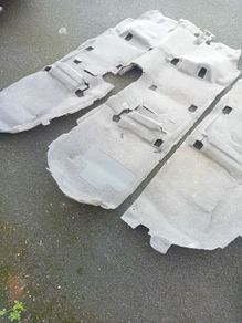 Toyota landcruiser carpet X 2