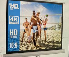 Projector screen