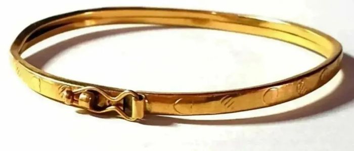 Vintage 9ct Gold Childs Patterned Bangle