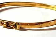Vintage 9ct Gold Childs Patterned Bangle