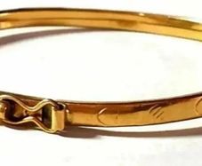 Vintage 9ct Gold Childs Patterned Bangle