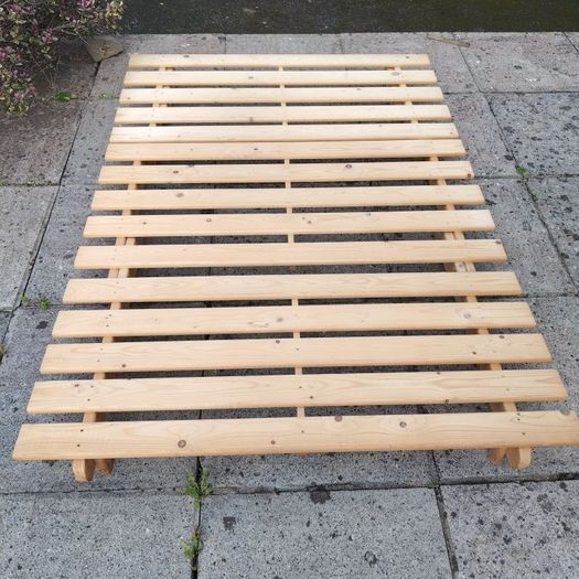 4' Futon Frame