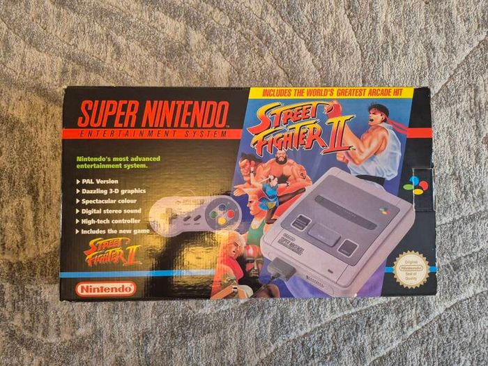 Super Nintendo Streetfighter 2 Console Boxed