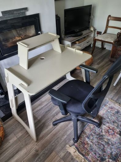 computer desk and chair