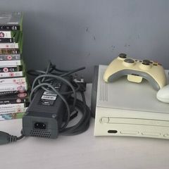 XBOX 360  with games