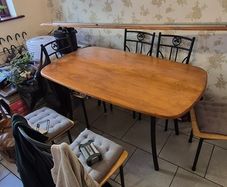 Table and 6 chairs
