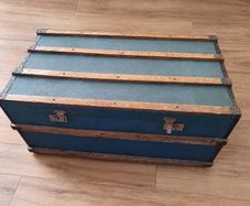 Vintage Blue Steamer-Style Trunk / Storage Chest - Vinyl Lined