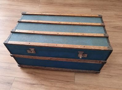 Vintage Blue Steamer-Style Trunk / Storage Chest - Vinyl Lined