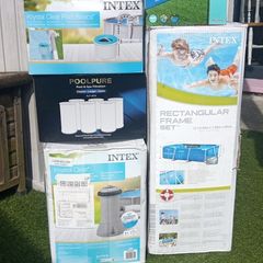 Intex Swimming Pool Set