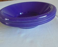 Purple Plastic Bowls x 20 for Sale