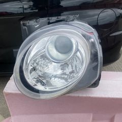 Nissan juke headlight passenger side