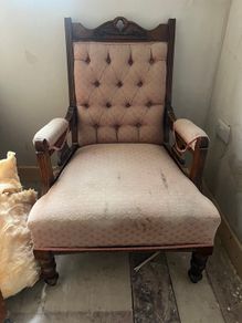 Free solid wood armchair
