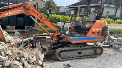 Hitachi EX22-2 Mini Digger (2.2 Tonne)
