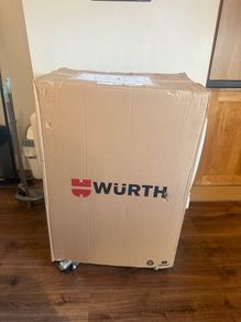 Wurth 8.4 rolling tool box
