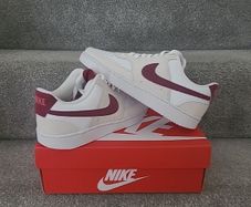 New Nike trainers size 6uk