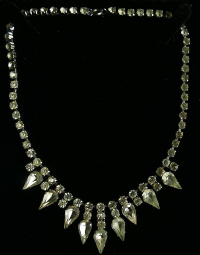 Vintage  Silver Tone Austrian Crystal Diamante Necklace Choker