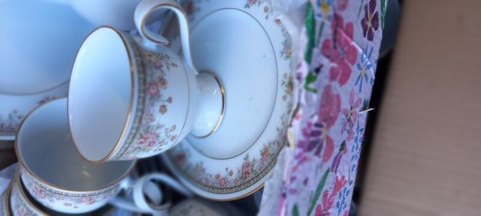 Nortitake 21piece Tea Set