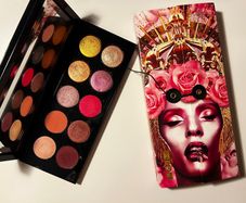 Pat McGrath Divine Rose 2 eyeshadow palette
