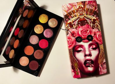 Pat McGrath Divine Rose 2 eyeshadow palette