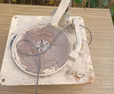 Turn table for scrap or parts