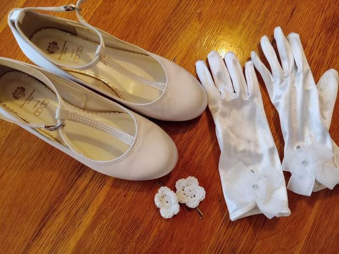 Communion dress with shoes and all accessories