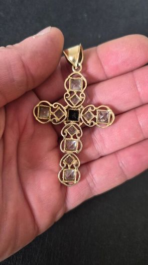 9k Gold big Cross 375