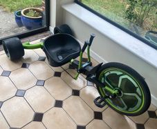 Huffy GREEN MACHINE 20inch as new