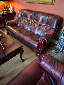 Three Piece Leather  Suite 3+1+1.