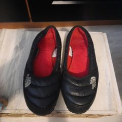 northface quilted shoes