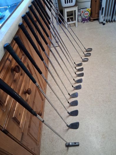 Mens Golf Clubs. Set Of Left Handed Golf Clubs. Collect In Dublin Or Receive Via Post.