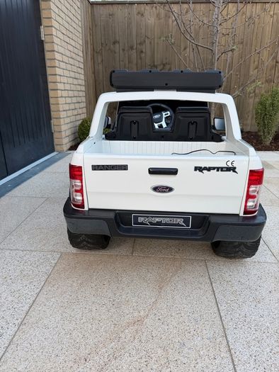 motorised car