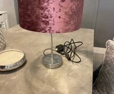3 cushions and matching lamp