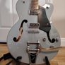 Gretsch G5127 Baby blue Electromatic guitar with hard case Image 2