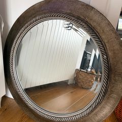 Round Mirror