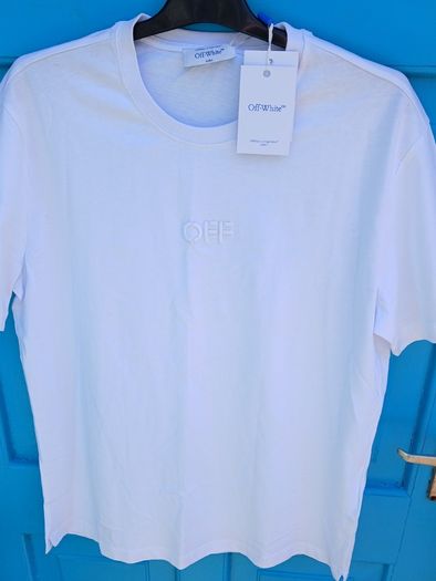 Mens white t-shirt