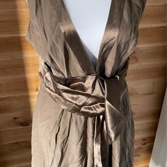 silk cocktail party occasion by Costume Dublin  size 16 BNWT