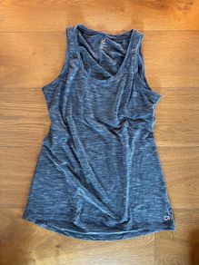 Gap GapFit Breathe training top size XS