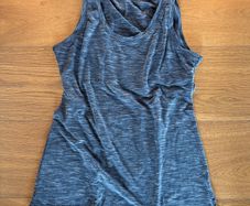 Gap GapFit Breathe training top size XS