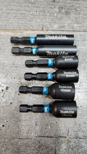 Makita bit holders and nut setters new