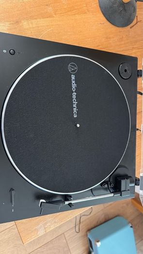 Audio-Technica AT-LP60XBT Bluetooth Turntable