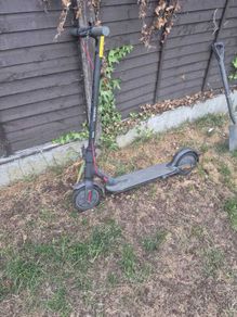 Electric scooter