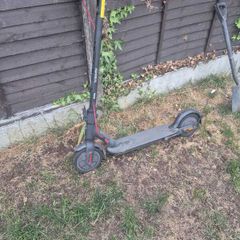 Electric scooter