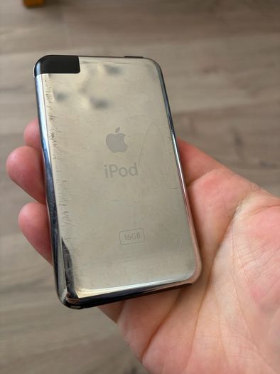 IPod  touch 1st gen