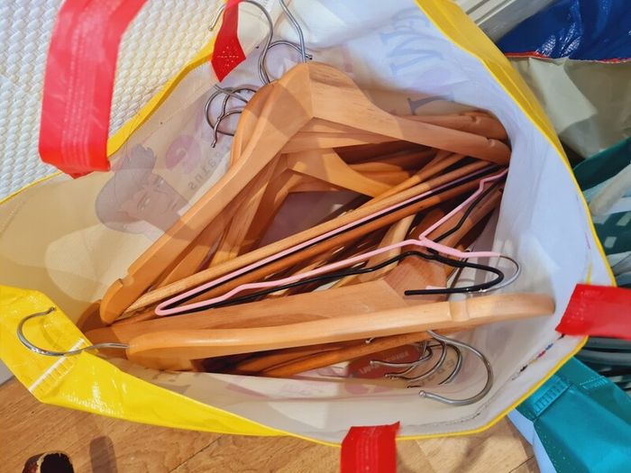 Clothes hangers lot