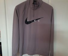 Nike Dri-Fit Top
