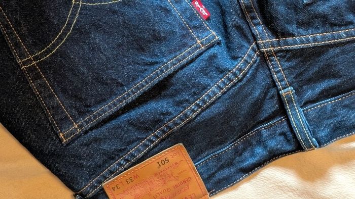 levi's